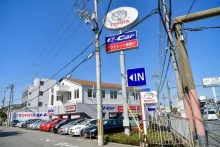 トヨタモビリティ新大阪_アウトレット寝屋川店_外観