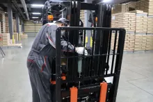  トヨタ_トヨタＬ＆Ｆ札幌株式会社_室蘭営業所_アイキャッチ