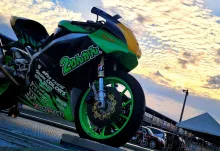 株式会社２りんかんイエローハット　バイク　背景