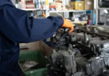 株式会社キナン　作業背景