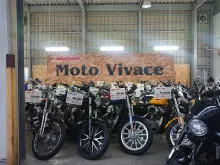 株式会社明るく楽しく_本社_整備工場