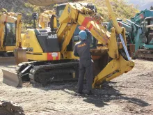 株式会社東リース_石岡営業所_建機整備スタッフ