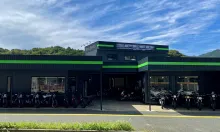 株式会社スピード_モーターガレージ_外観