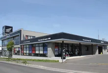 北海道ホンダ販売株式会社　ホンダドリーム札幌　外観