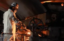 株式会社伊藤製鐵所　作業背景