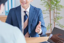 日本ニューマチック工業株式会社　営業背景