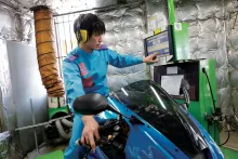 株式会社レッドバロン_熊本北店_整備スタッフ