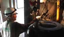 四国建販株式会社_今治営業所_整備風景