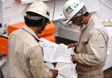 大裕株式会社　作業背景