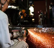 大裕株式会社　作業背景