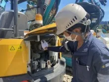 株式会社鈴機商事_相模原営業所_整備風景