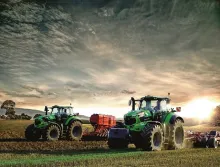 株式会社コーンズ・エージー_釧路支店_トラクター