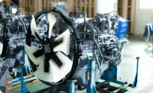 いすゞ自動車エンジン販売株式会社　エンジン画像