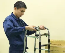 株式会社シンエンス　作業背景