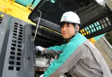 コベルコ建機トータルサポート株式会社　整備背景