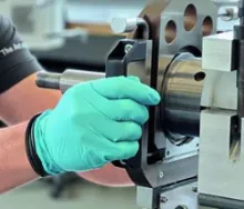 ユナイテッドグラインディング株式会社　エンジニア　作業背景